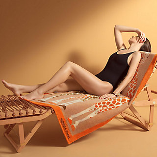 HERMES∽Tapis de plage Sisters_ビーチ タオル シスターズ パリ Sisters beach towel | Hermès Australia